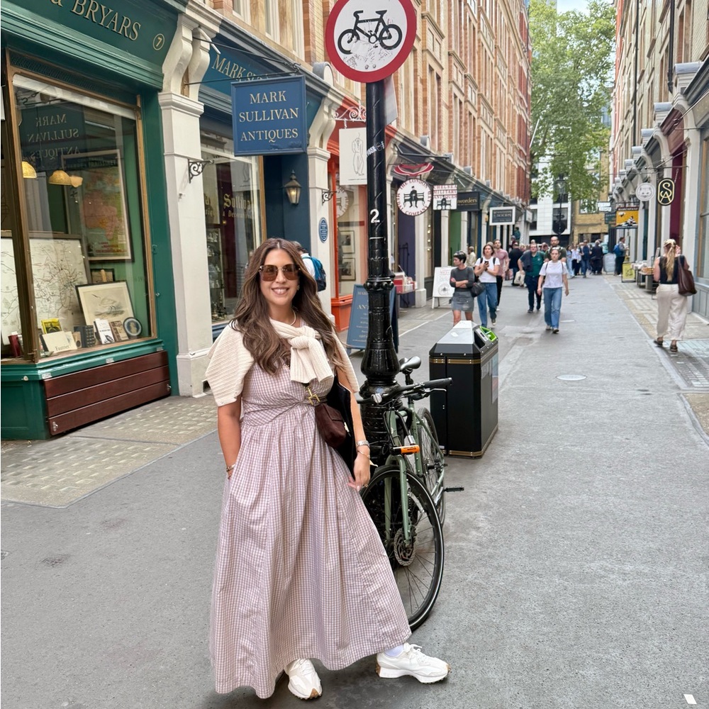 Meet your Posher, Elisa